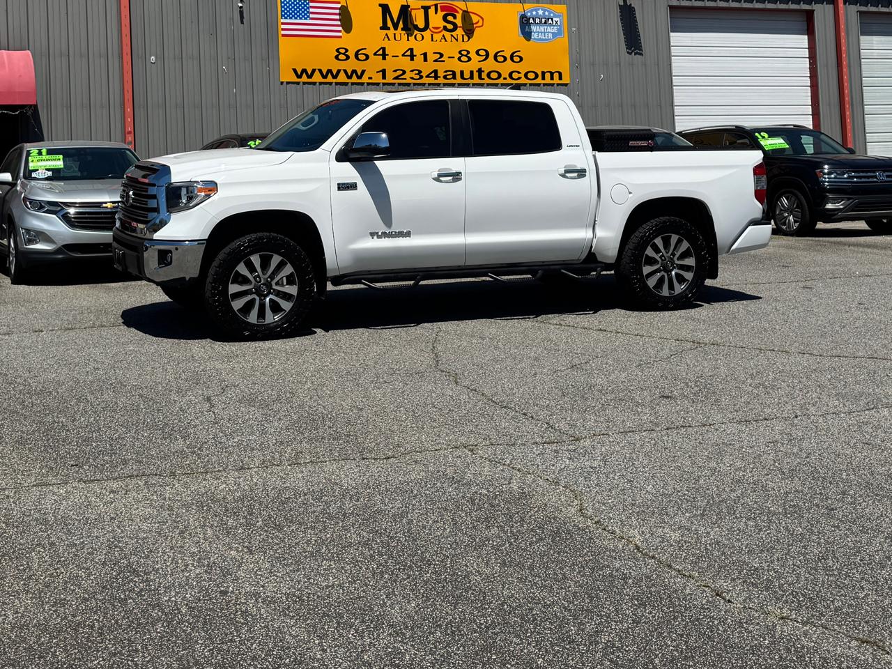 Toyota Tundra Limited CrewMax 5.7L 4WD 2020