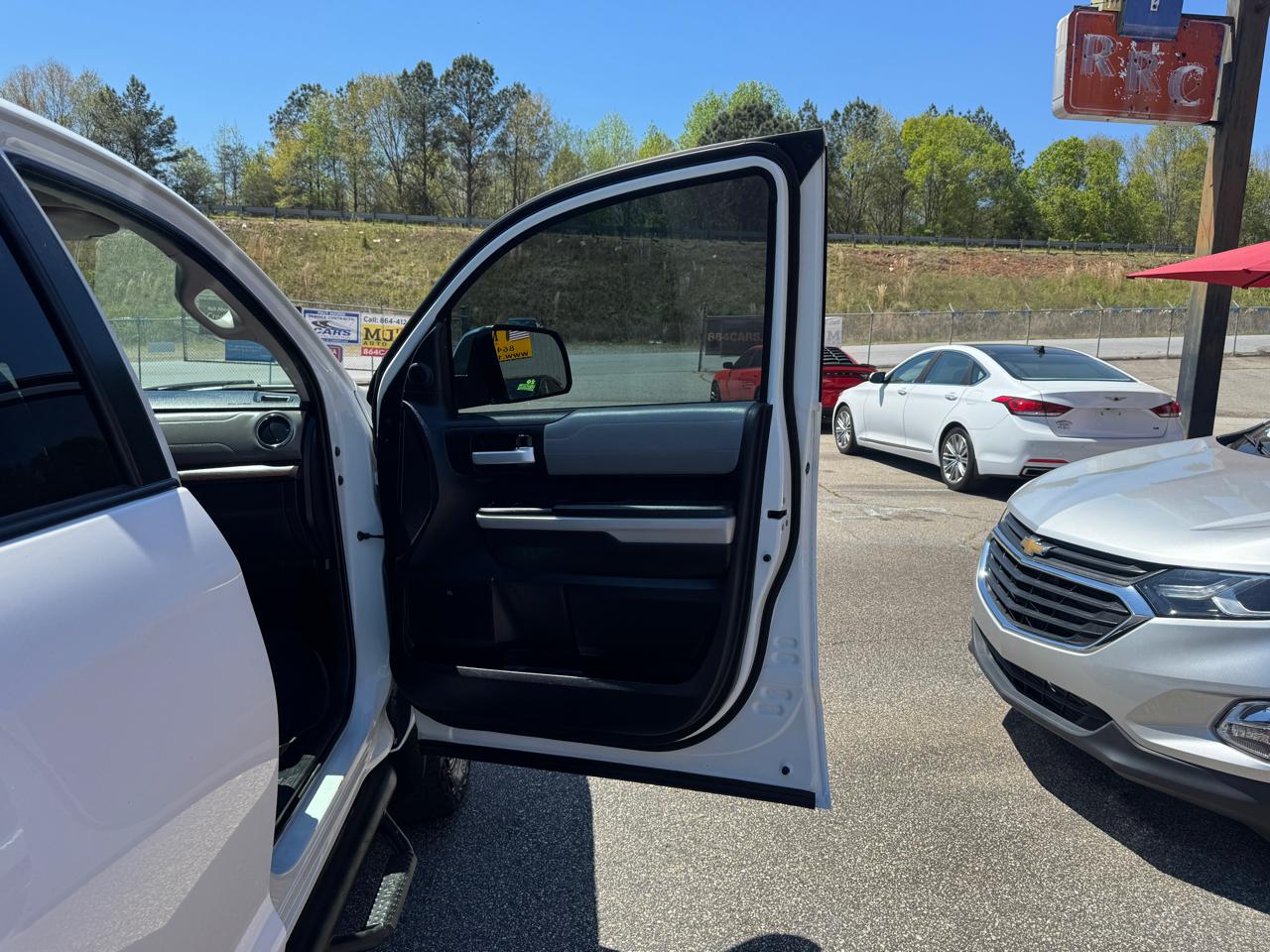 Toyota Tundra Limited CrewMax 5.7L 4WD 2020