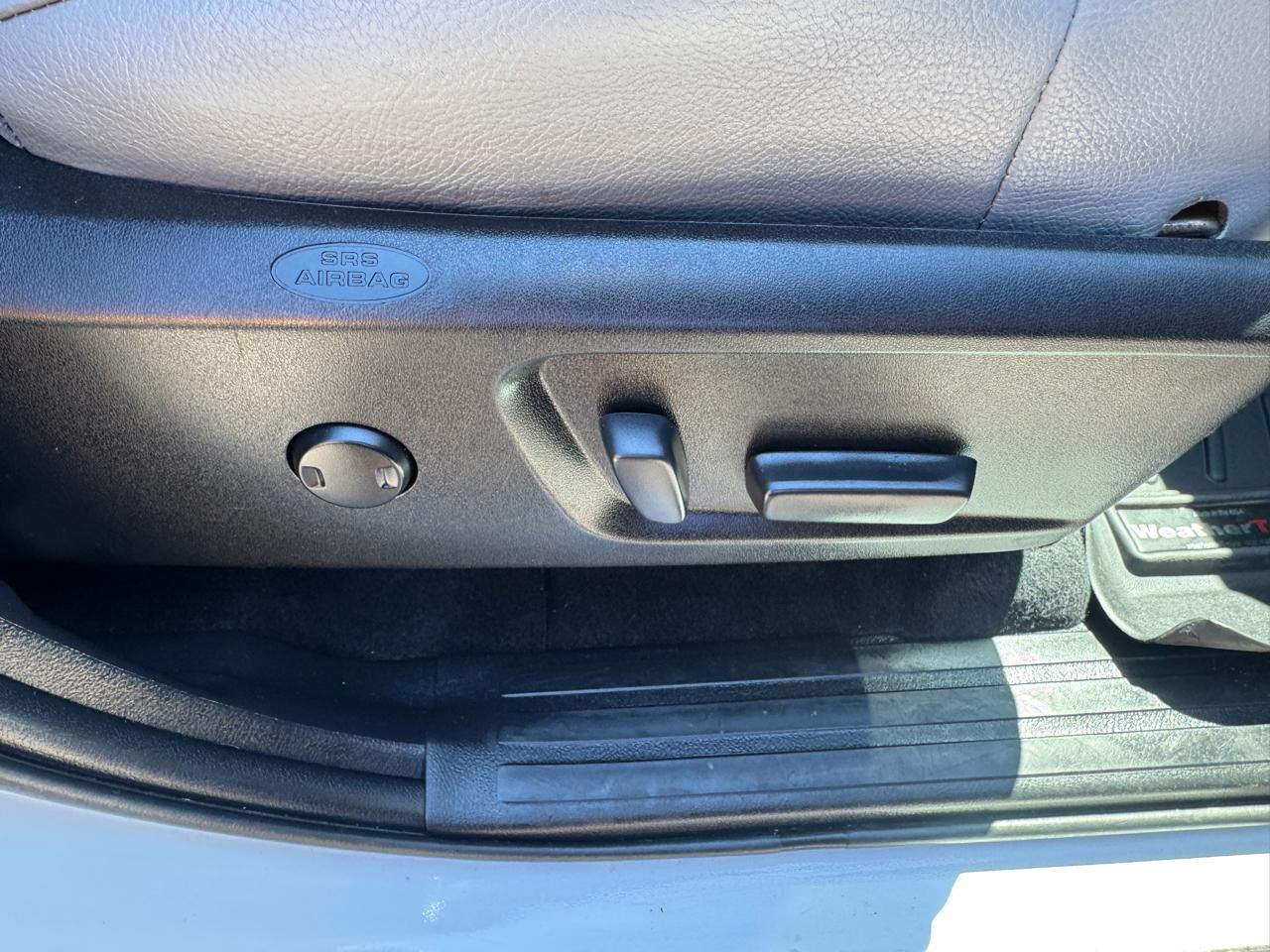 Toyota Tundra Limited CrewMax 5.7L 4WD 2020