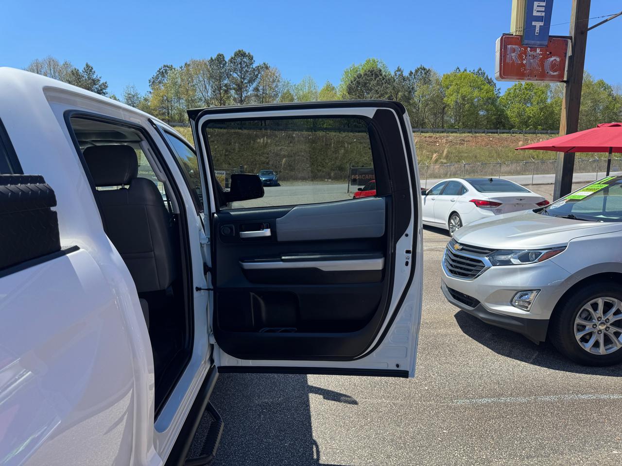 Toyota Tundra Limited CrewMax 5.7L 4WD 2020