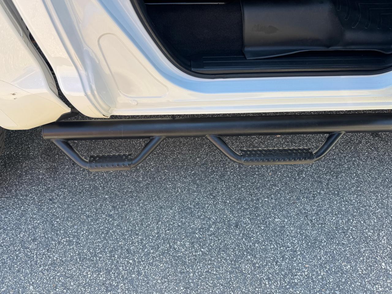 Toyota Tundra Limited CrewMax 5.7L 4WD 2020