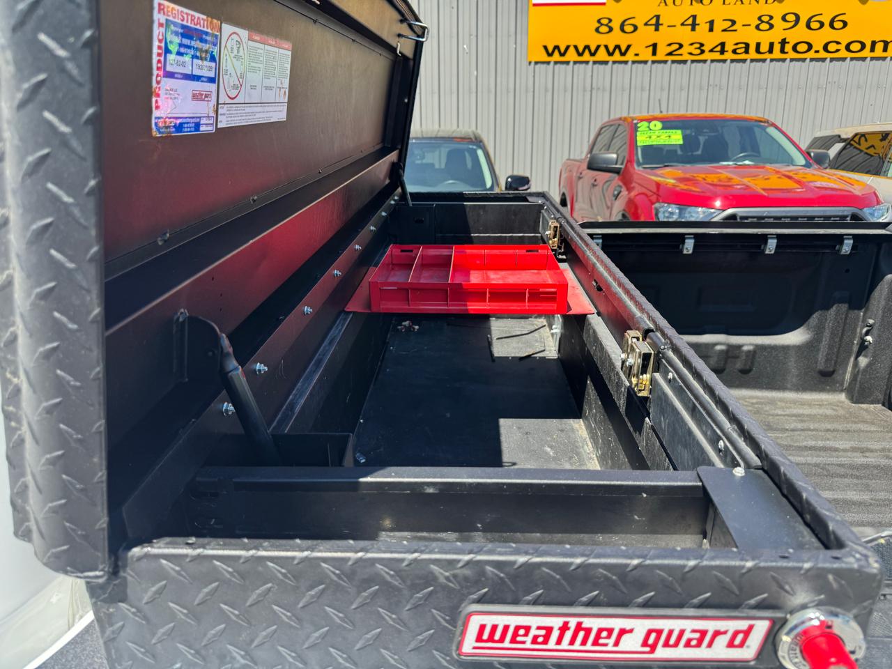 Toyota Tundra Limited CrewMax 5.7L 4WD 2020