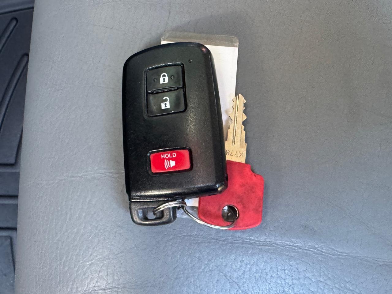 Toyota Tundra Limited CrewMax 5.7L 4WD 2020