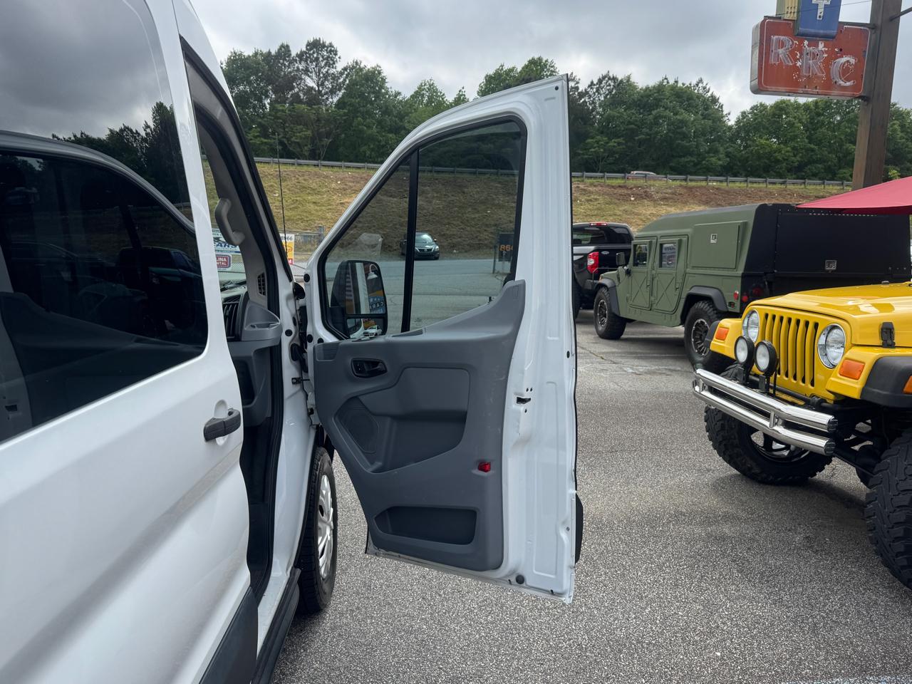 Ford Transit  2019