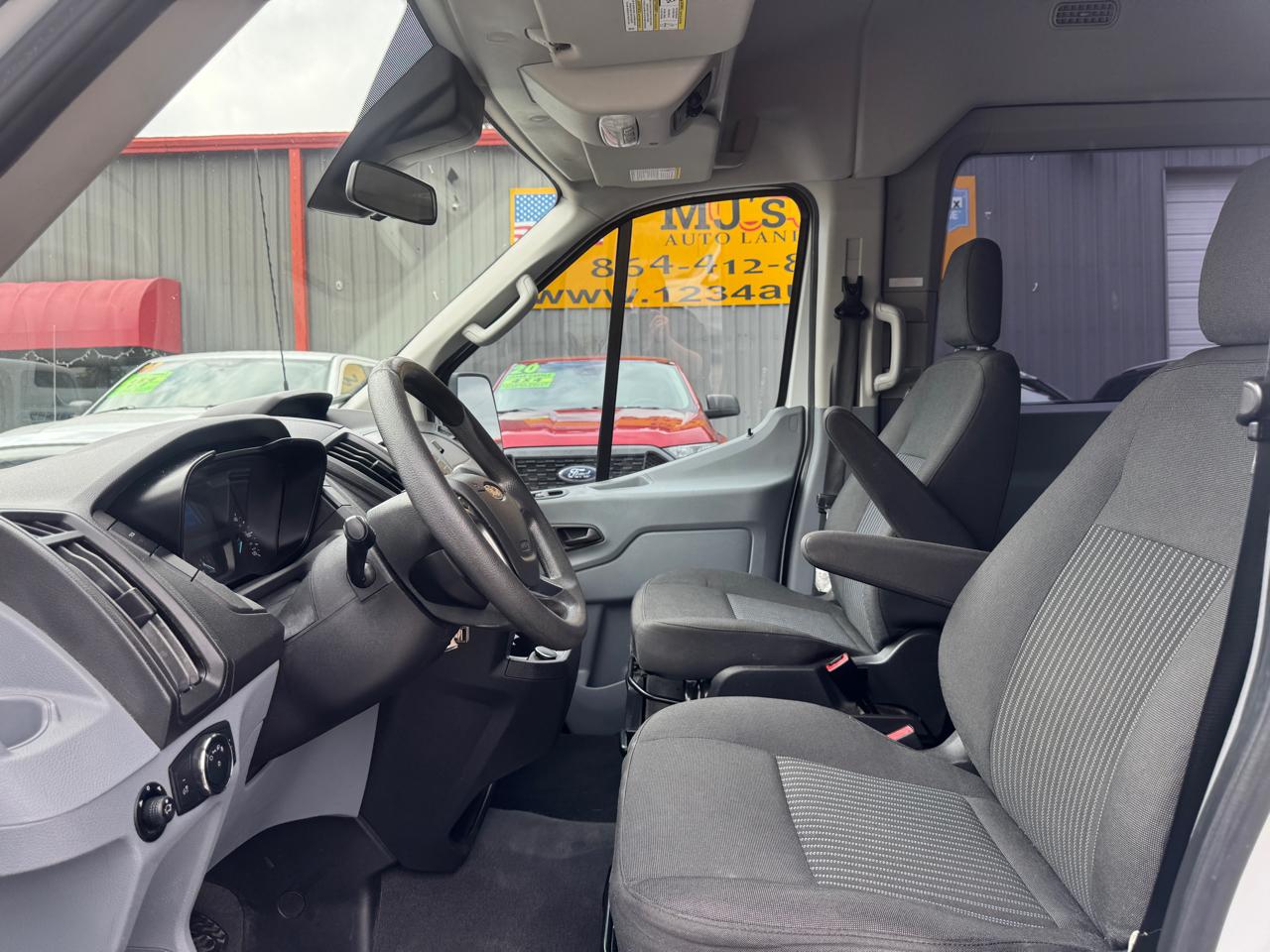 Ford Transit  2019