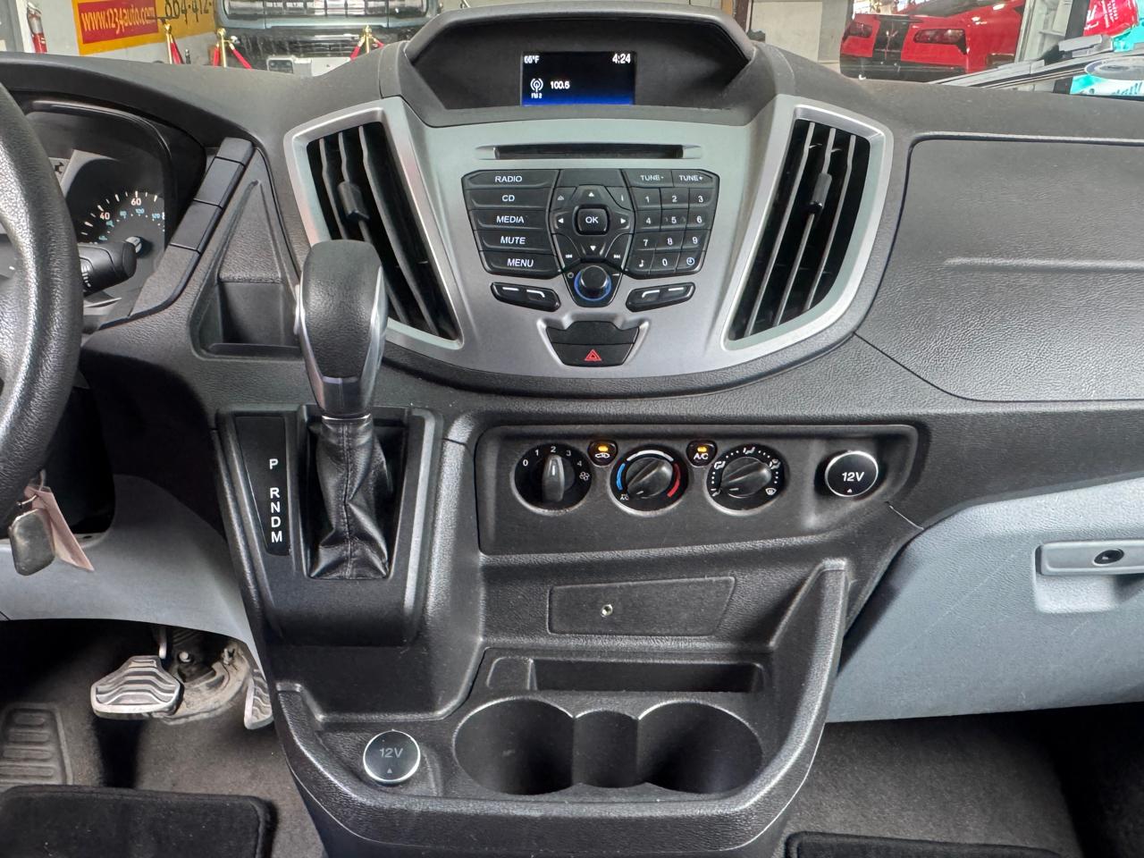 Ford Transit  2019