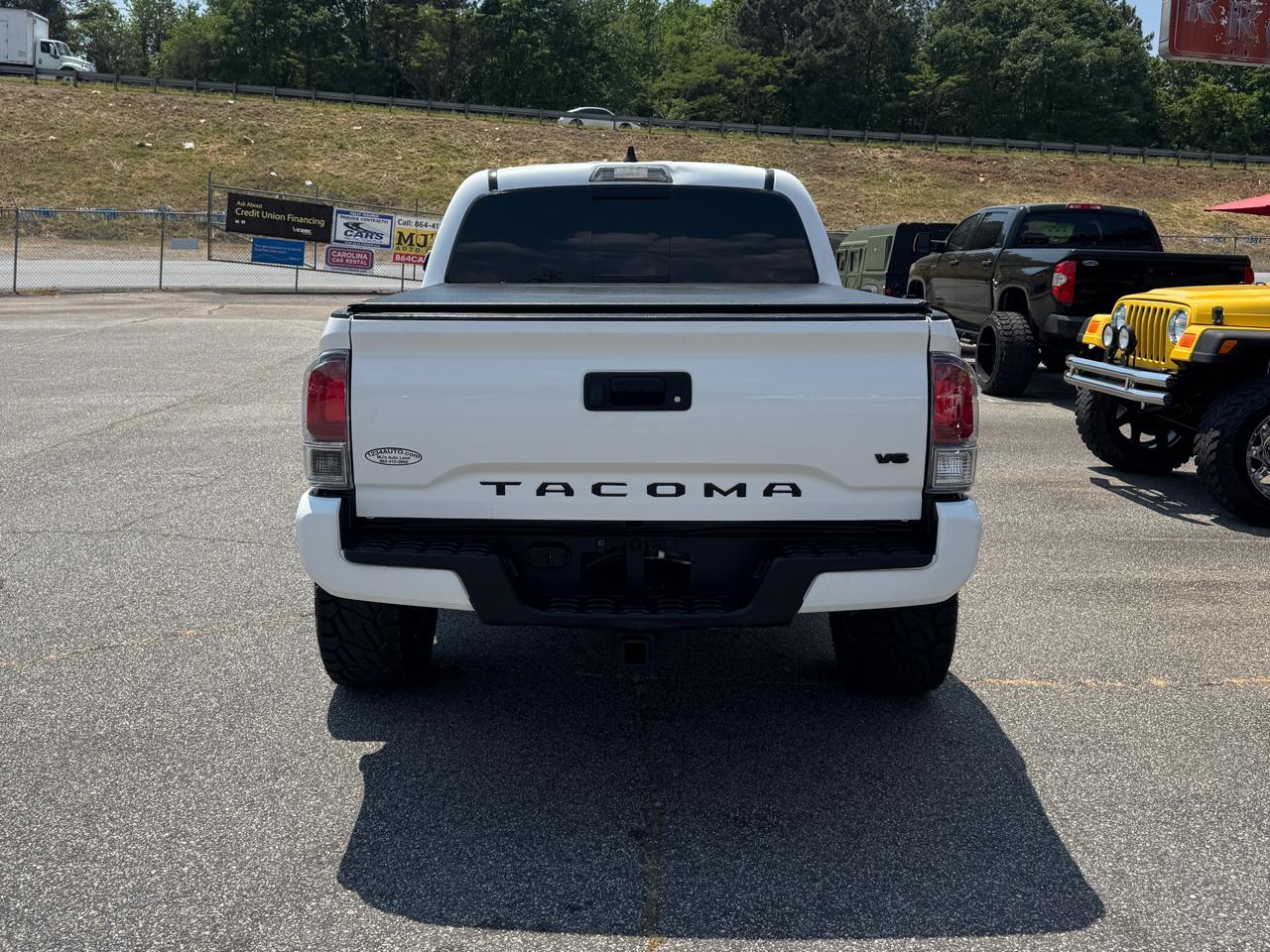 Toyota Tacoma  2020