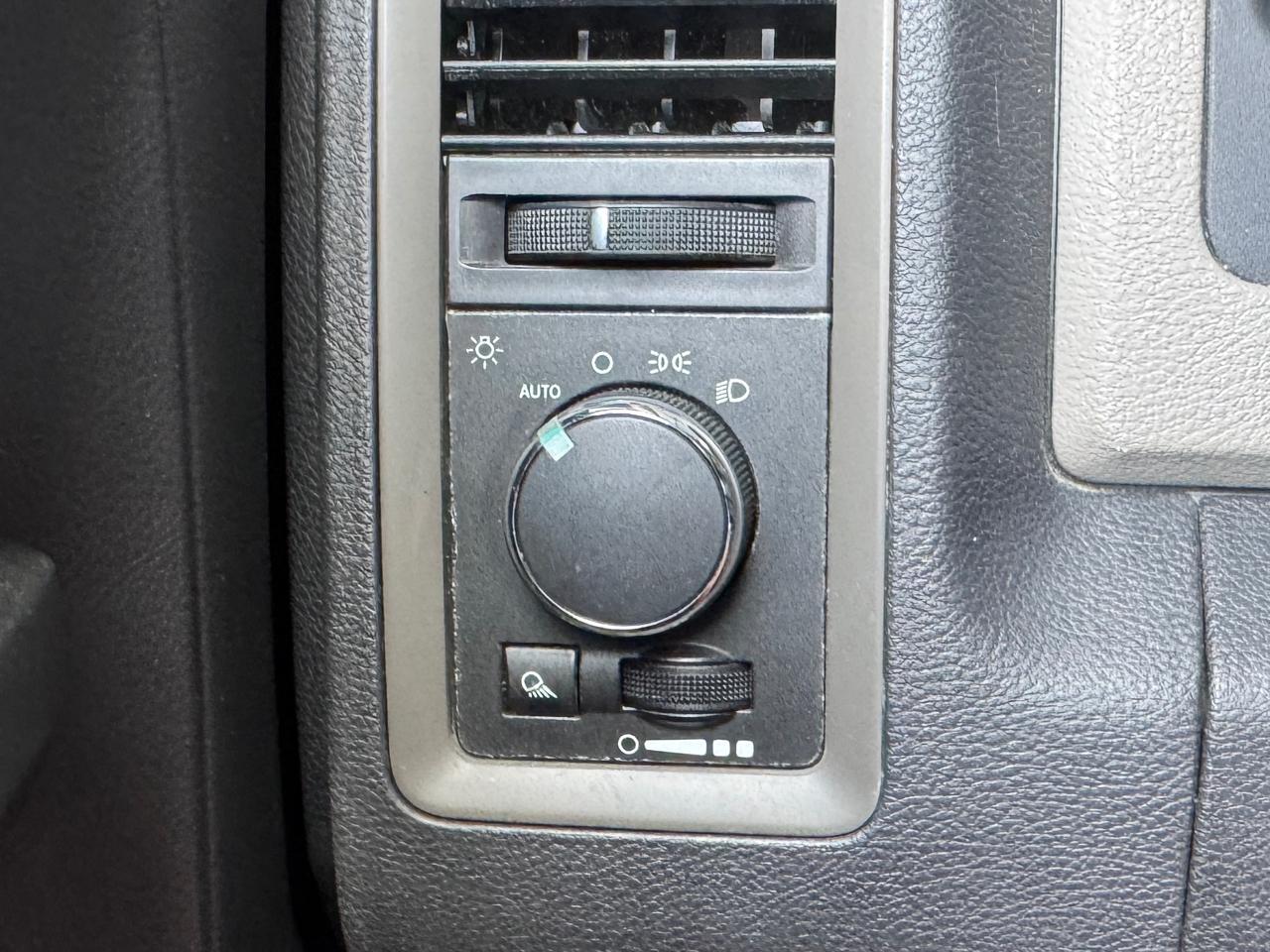 Dodge Ram 1500  2010