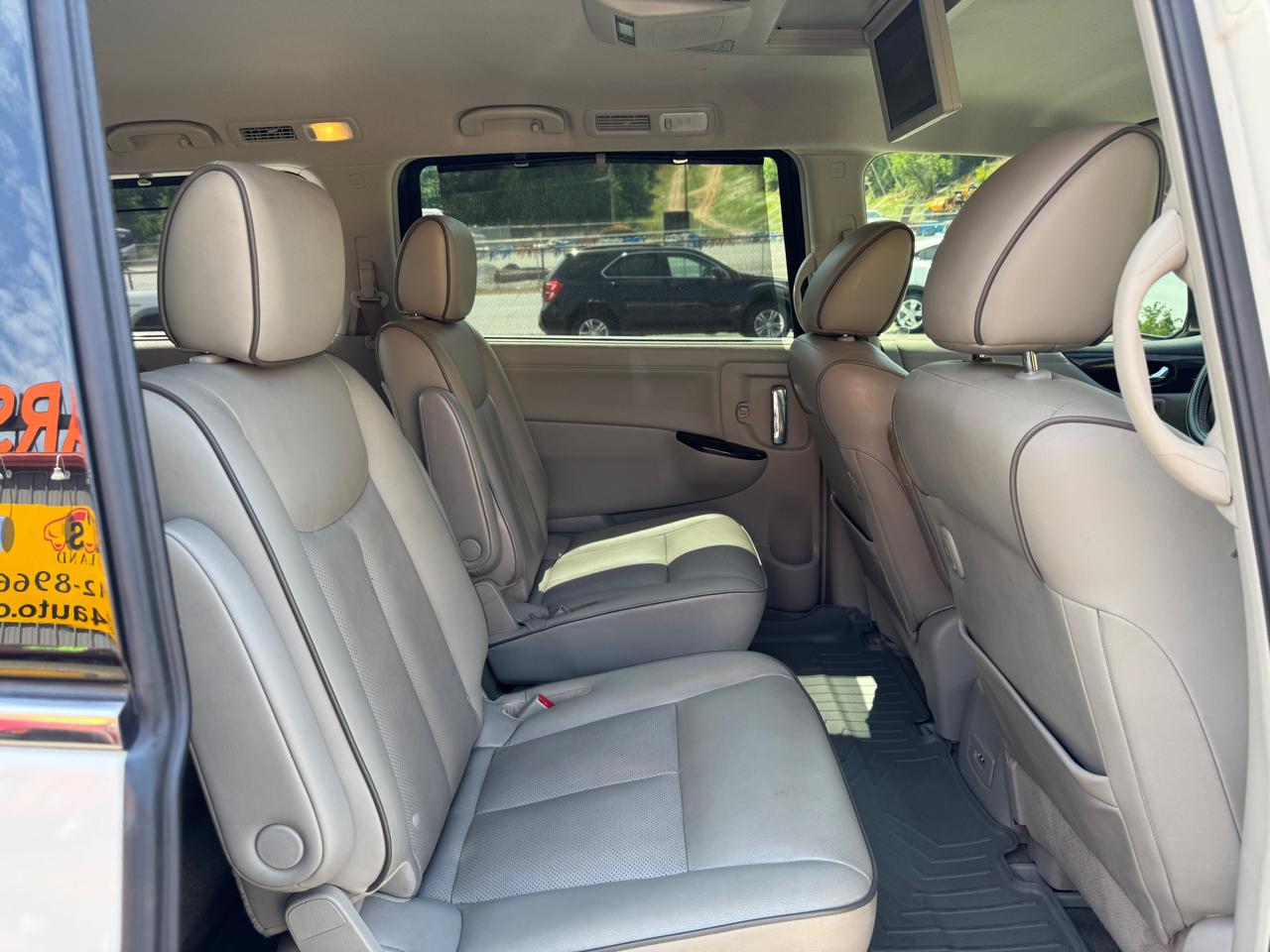 Nissan Quest Platinum 2015
