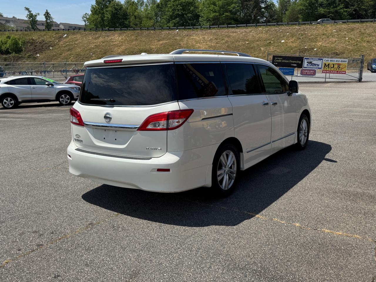 Nissan Quest Platinum 2015