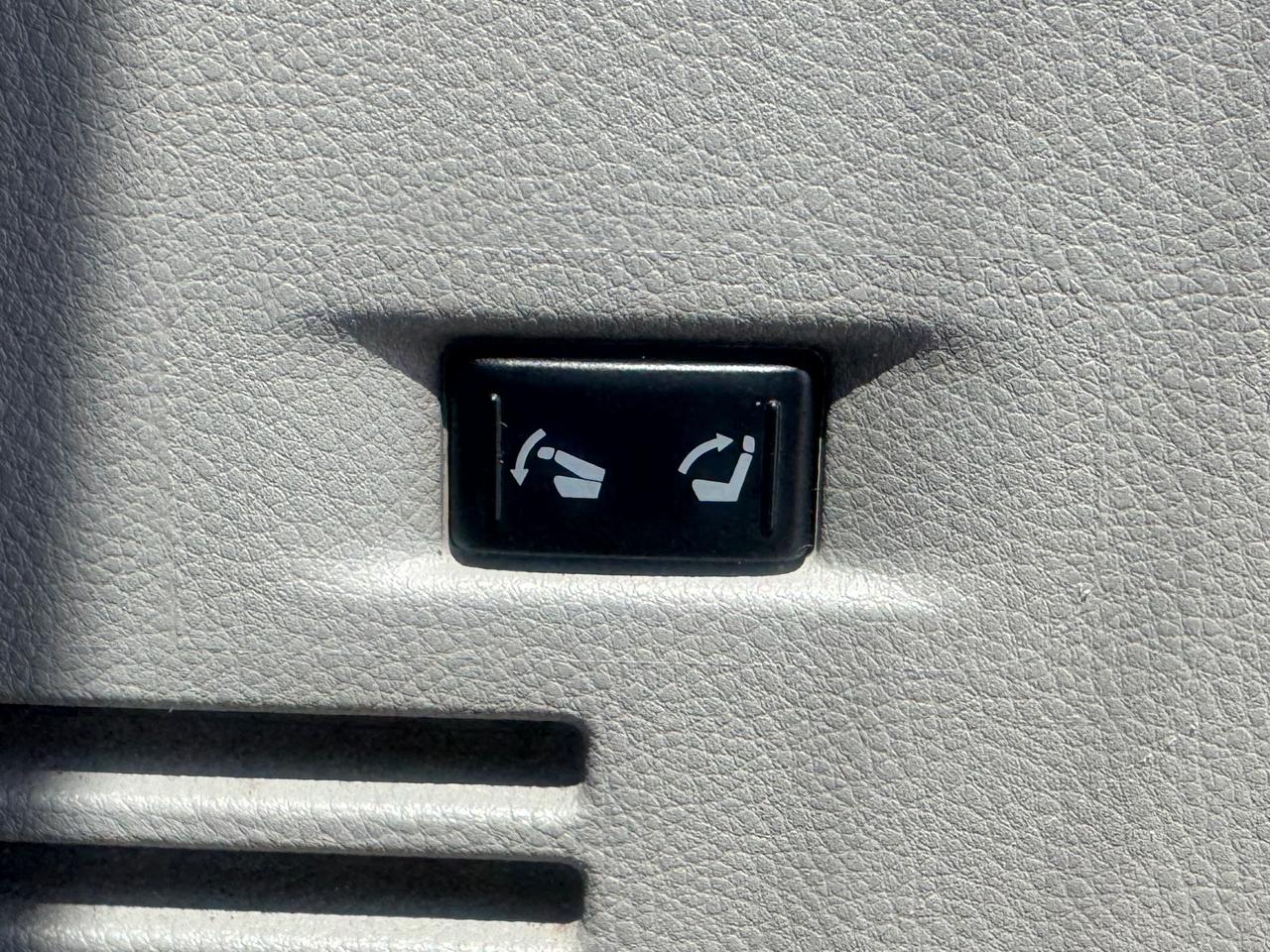 Nissan Quest Platinum 2015