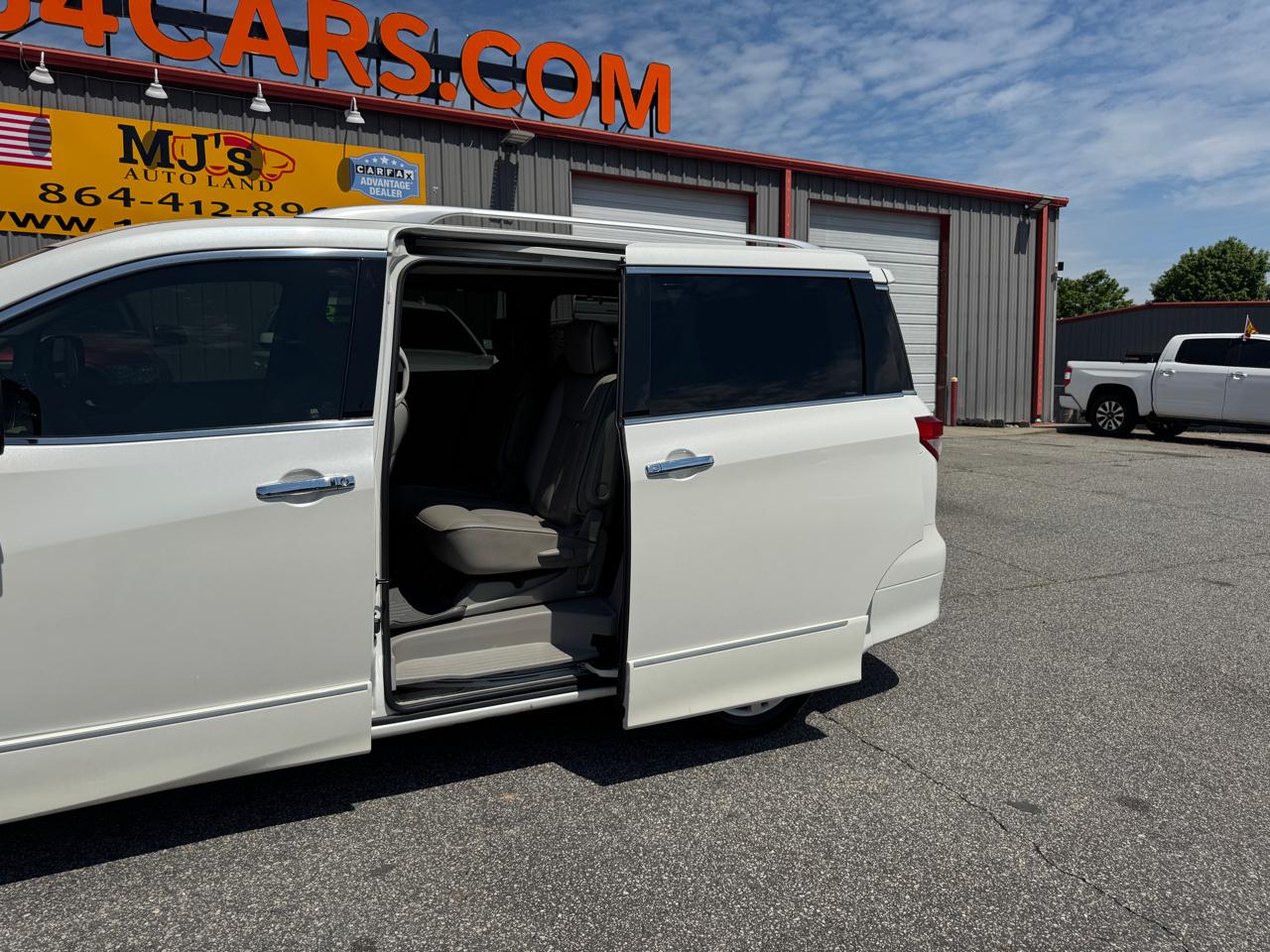 Nissan Quest Platinum 2015