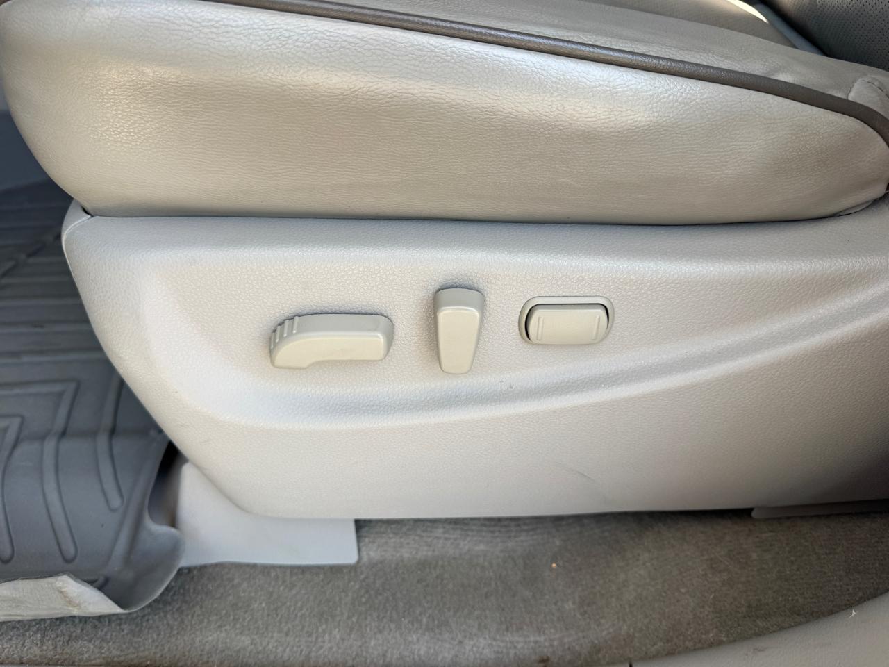 Nissan Quest Platinum 2015