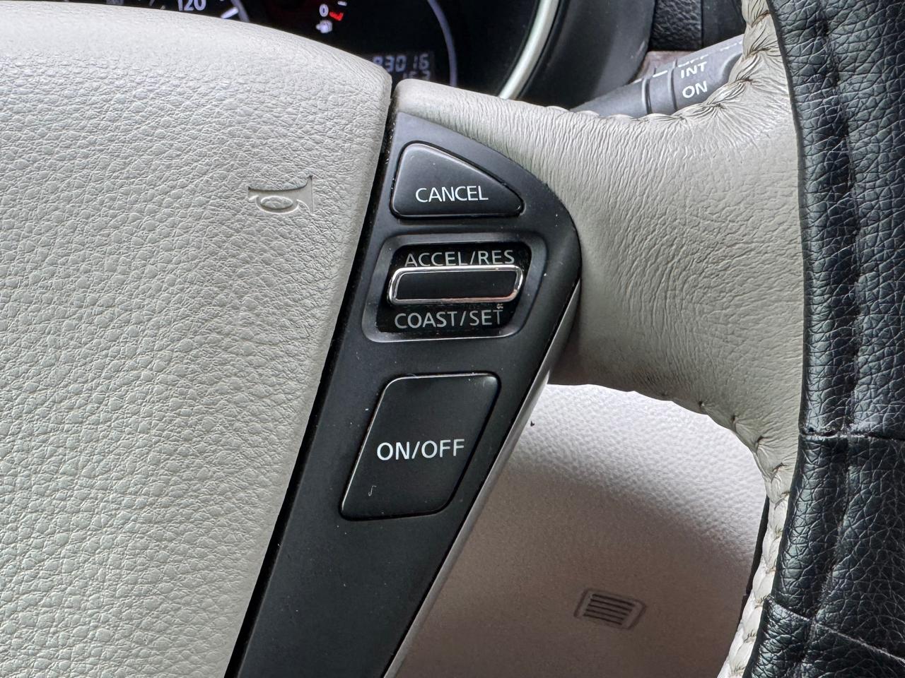 Nissan Quest Platinum 2015