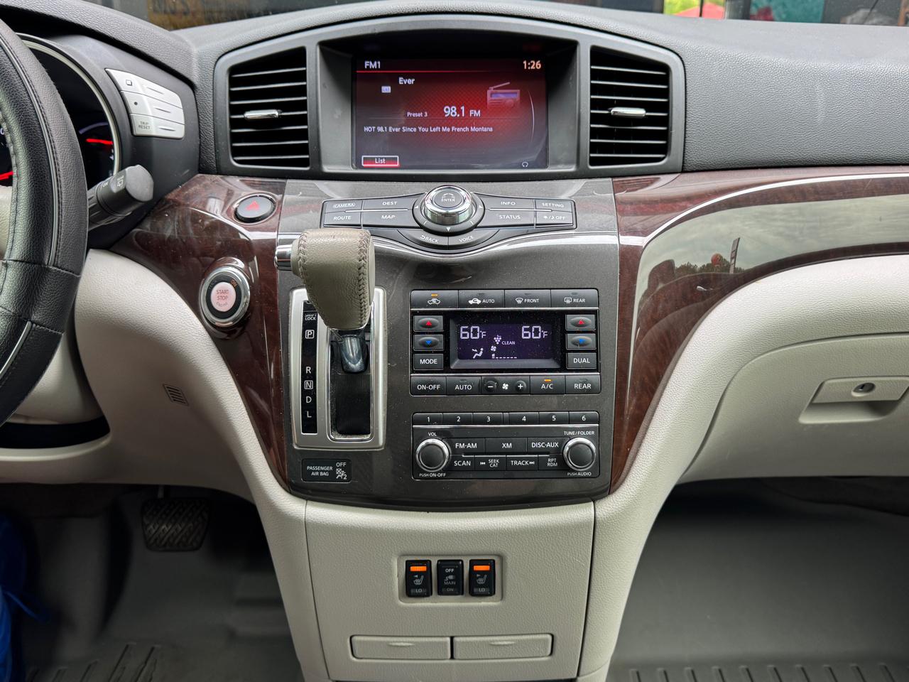 Nissan Quest Platinum 2015