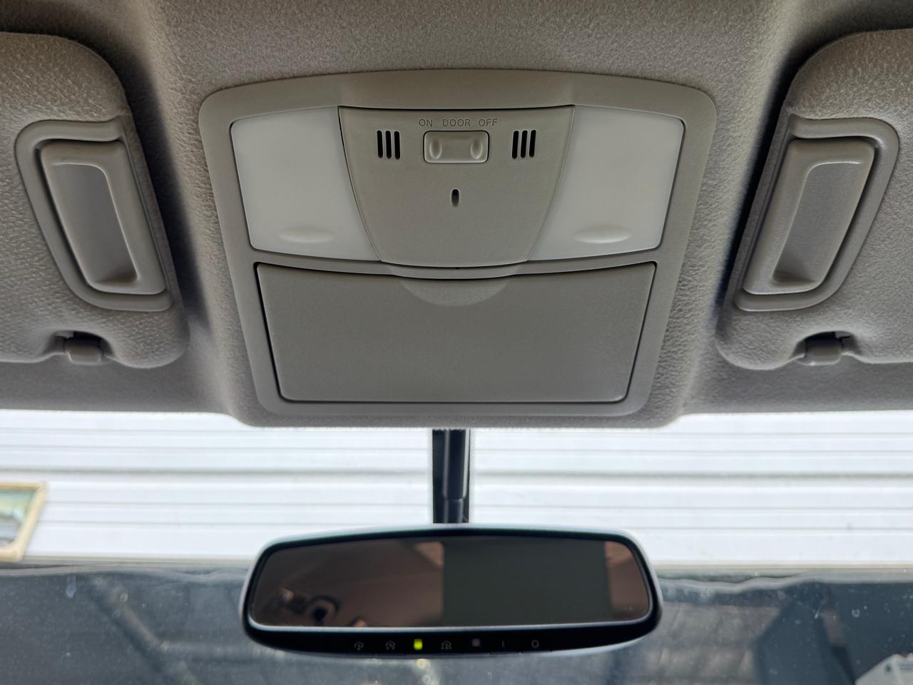 Nissan Quest Platinum 2015