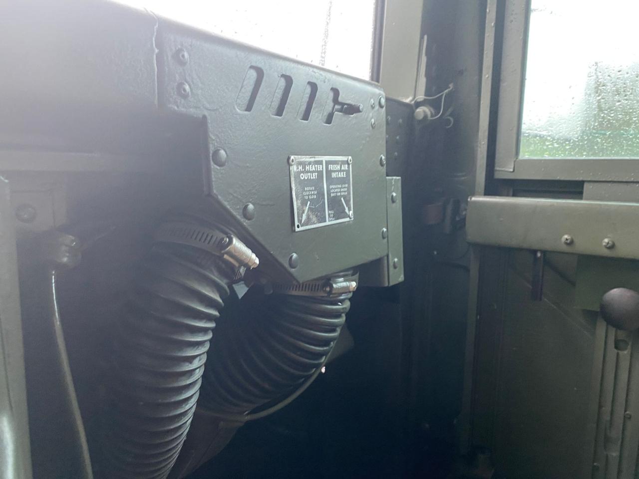 AM General Humvee  1992