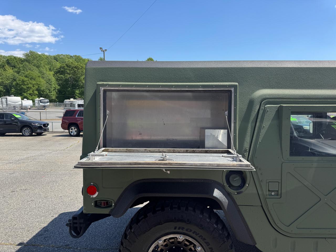AM General Humvee  1992