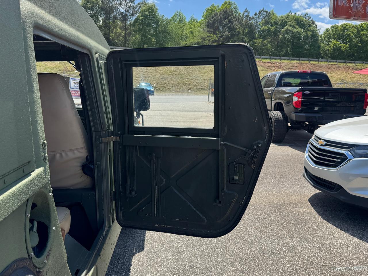 AM General Humvee  1992