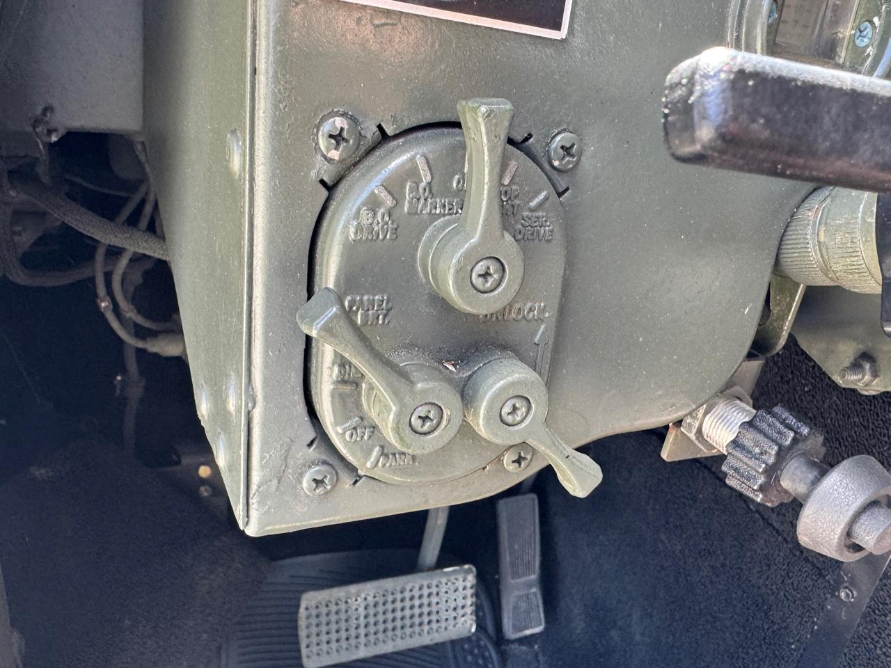 AM General Humvee  1992