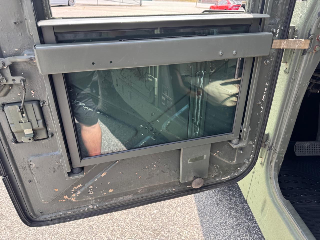 AM General Humvee  1992