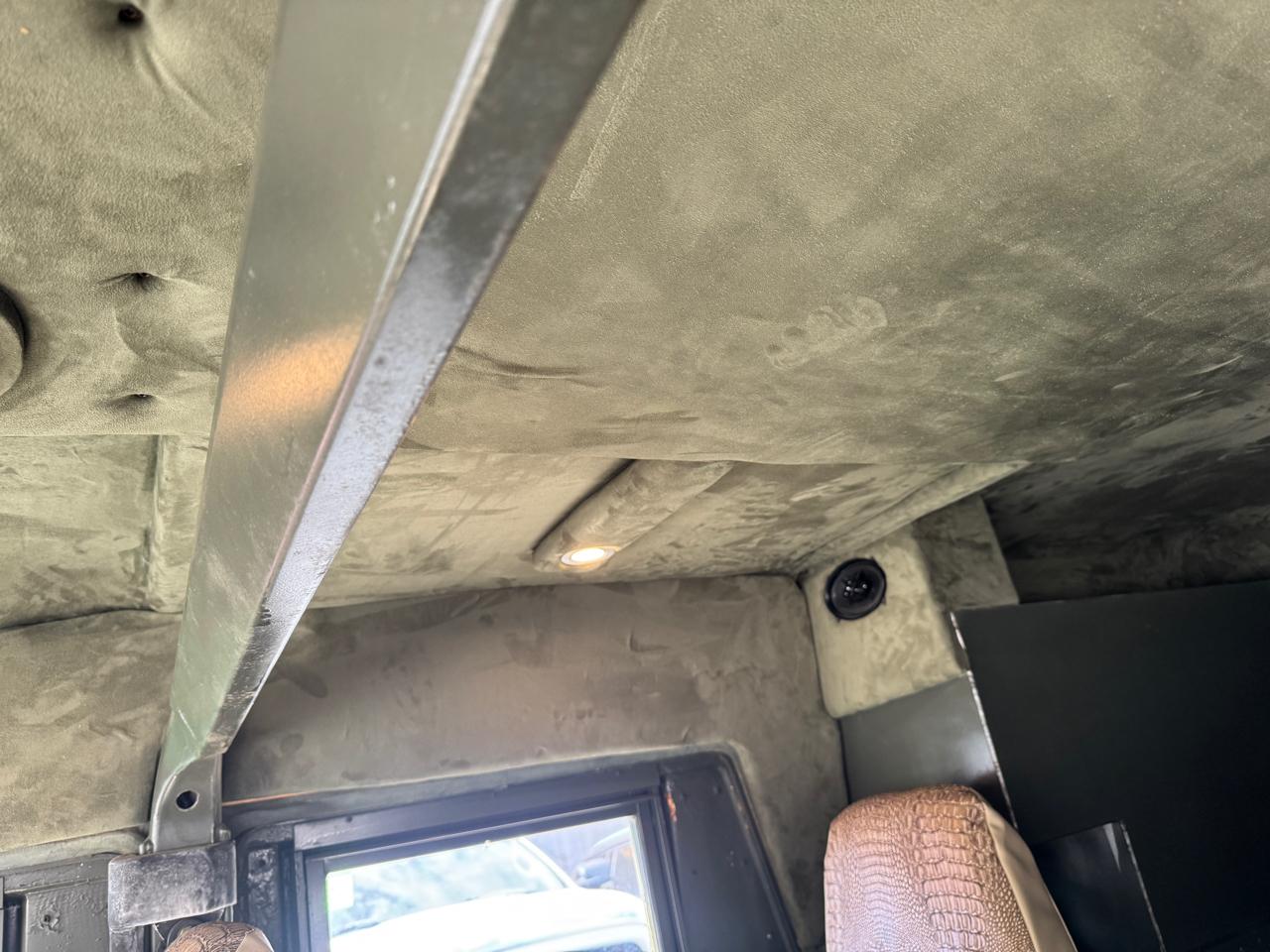 AM General Humvee  1992