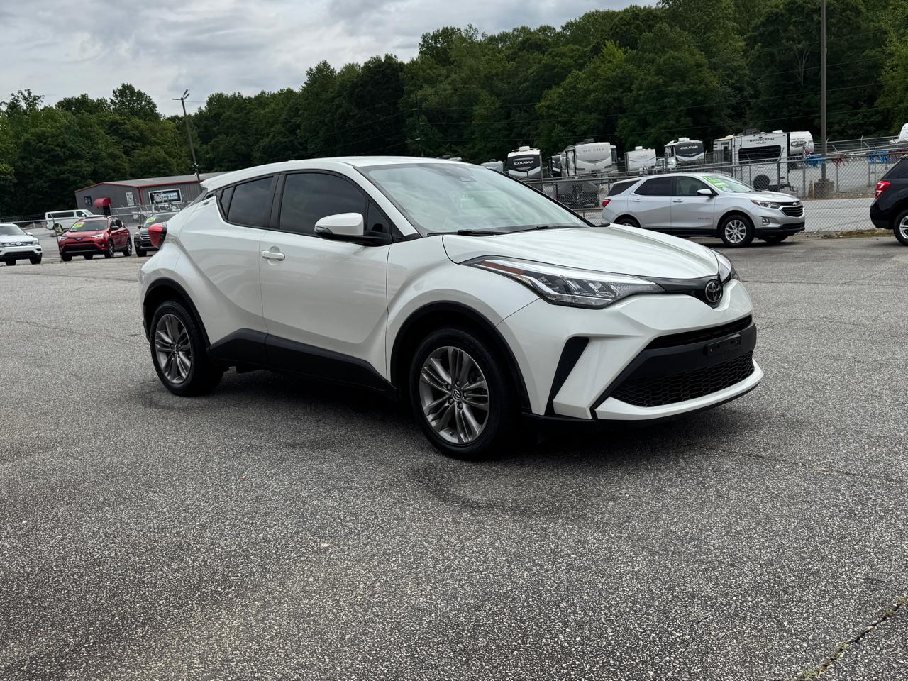 Toyota C-HR LE 2021