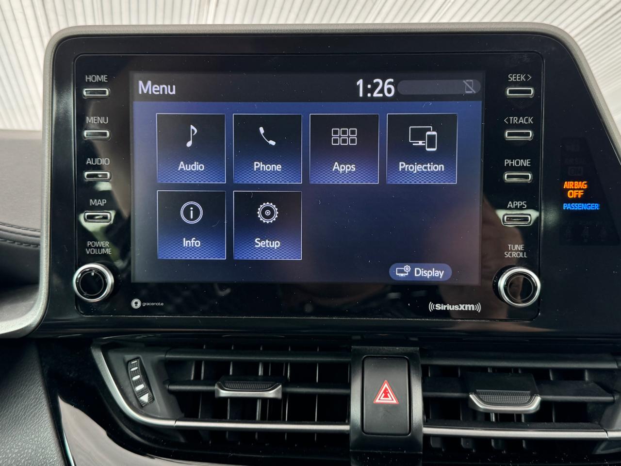 Toyota C-HR LE 2021
