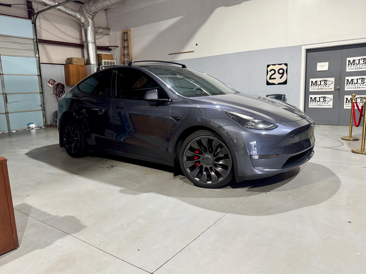 Tesla Model Y Performance 2023