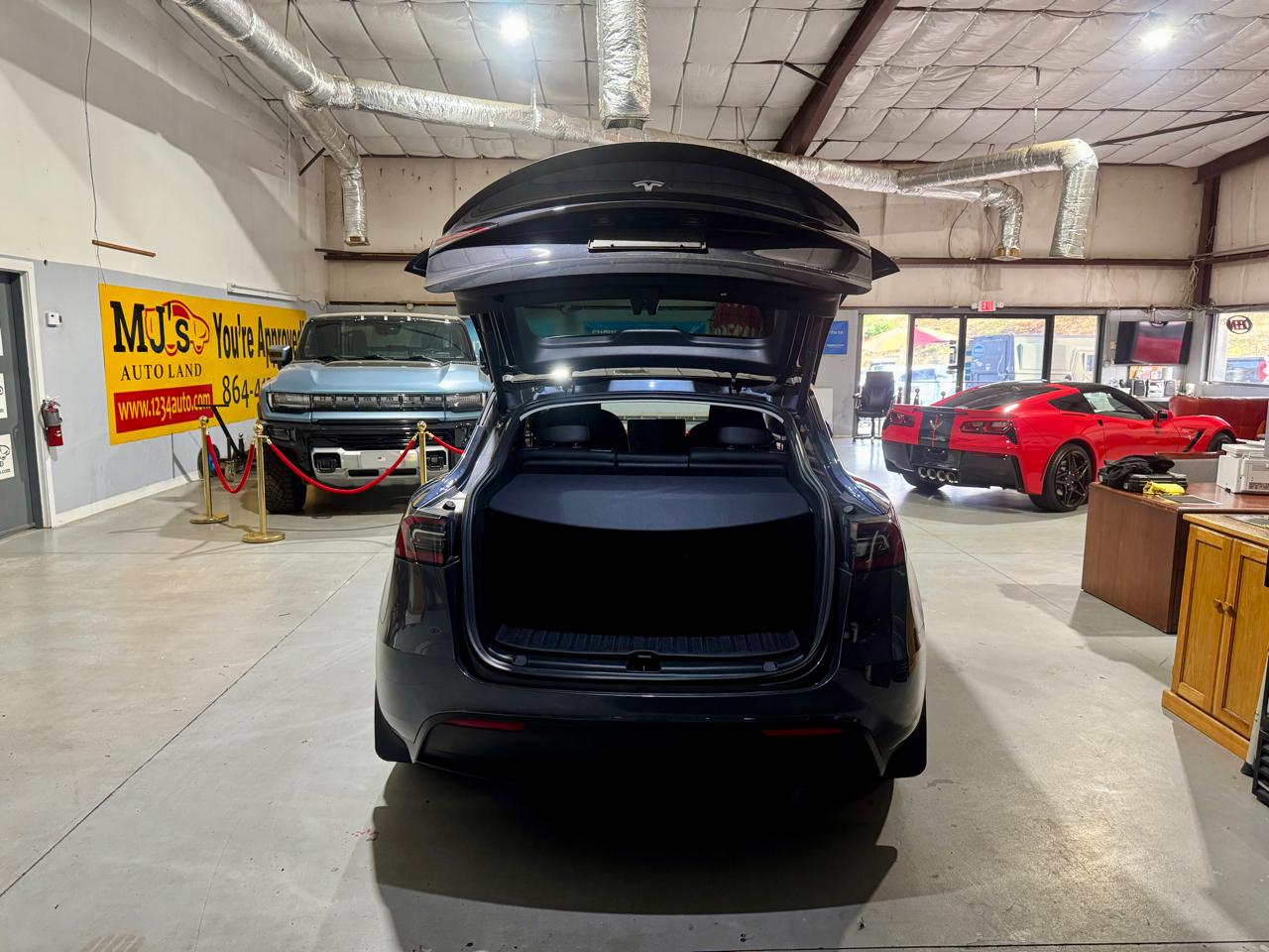 Tesla Model Y Performance 2023