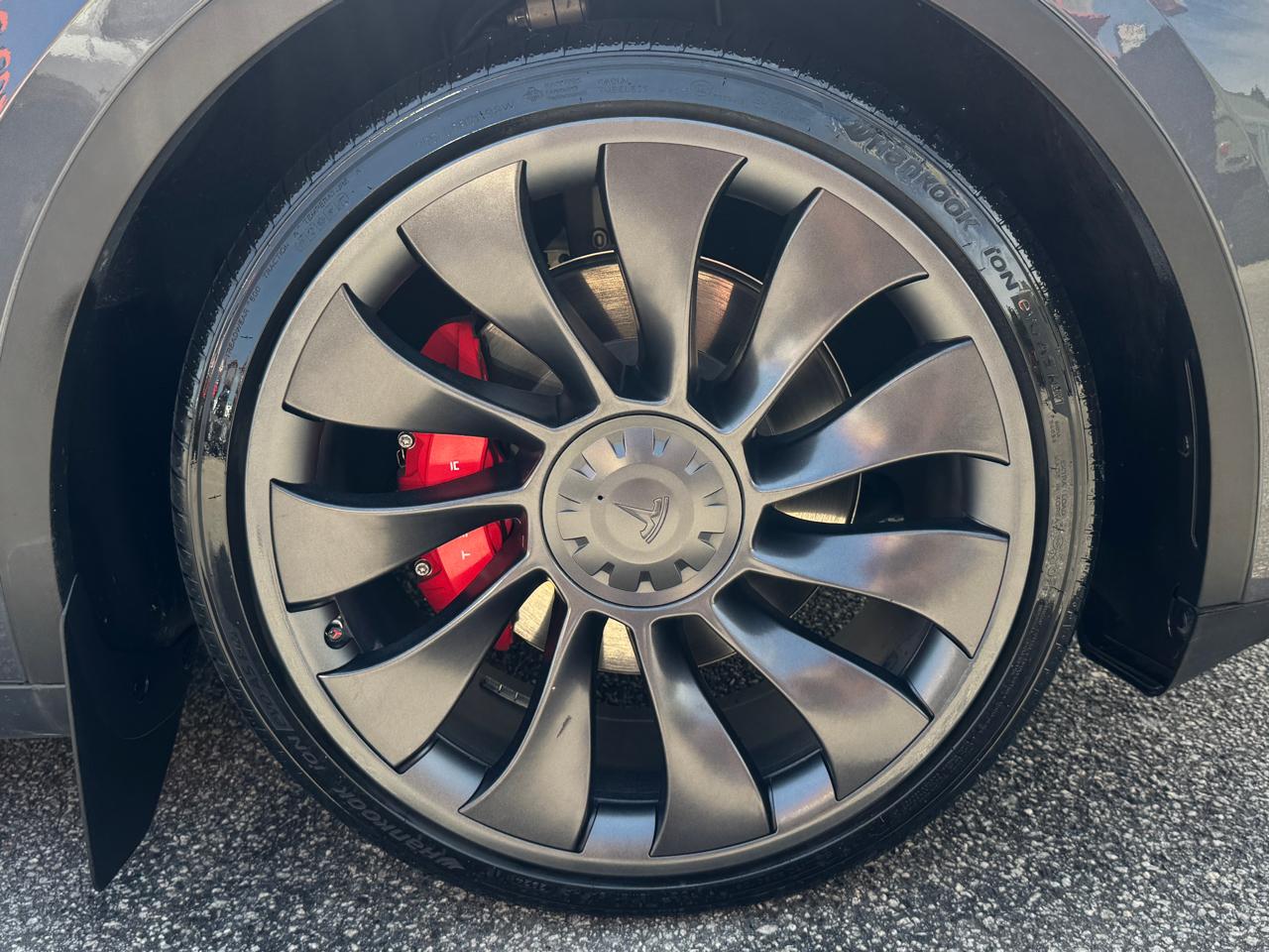 Tesla Model Y Performance 2023