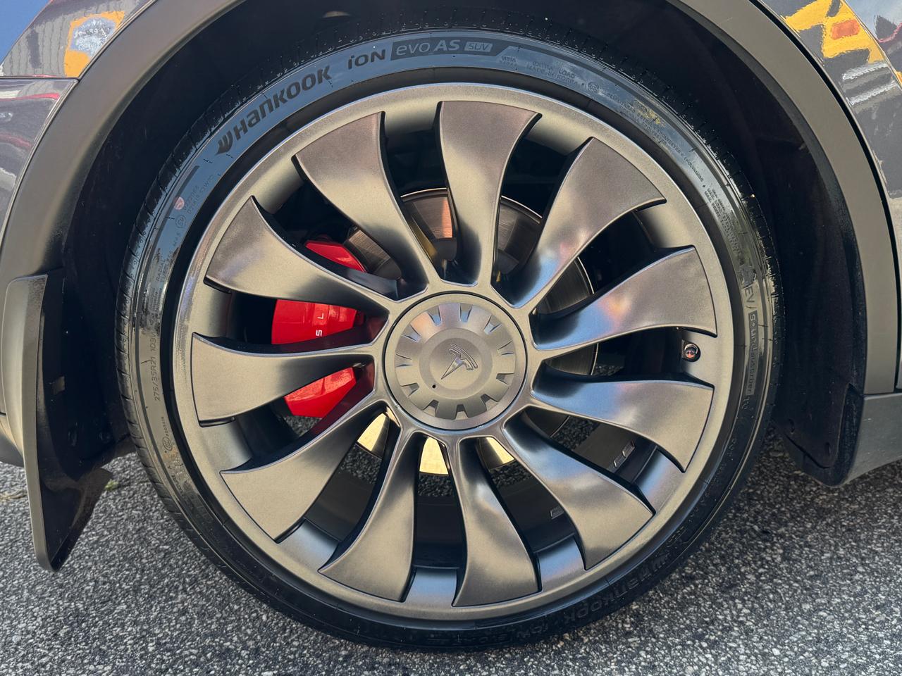 Tesla Model Y Performance 2023