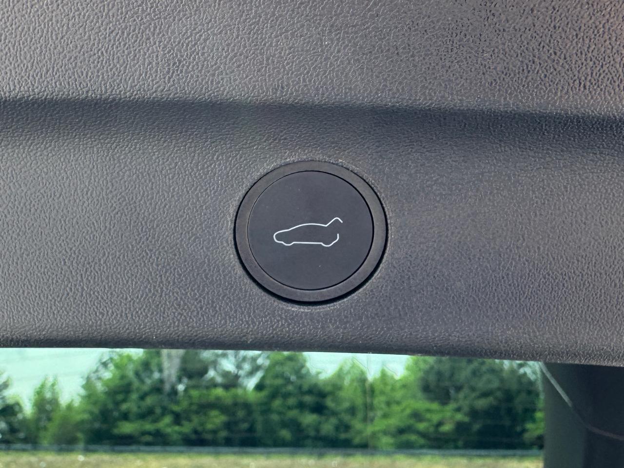 Tesla Model Y Performance 2023