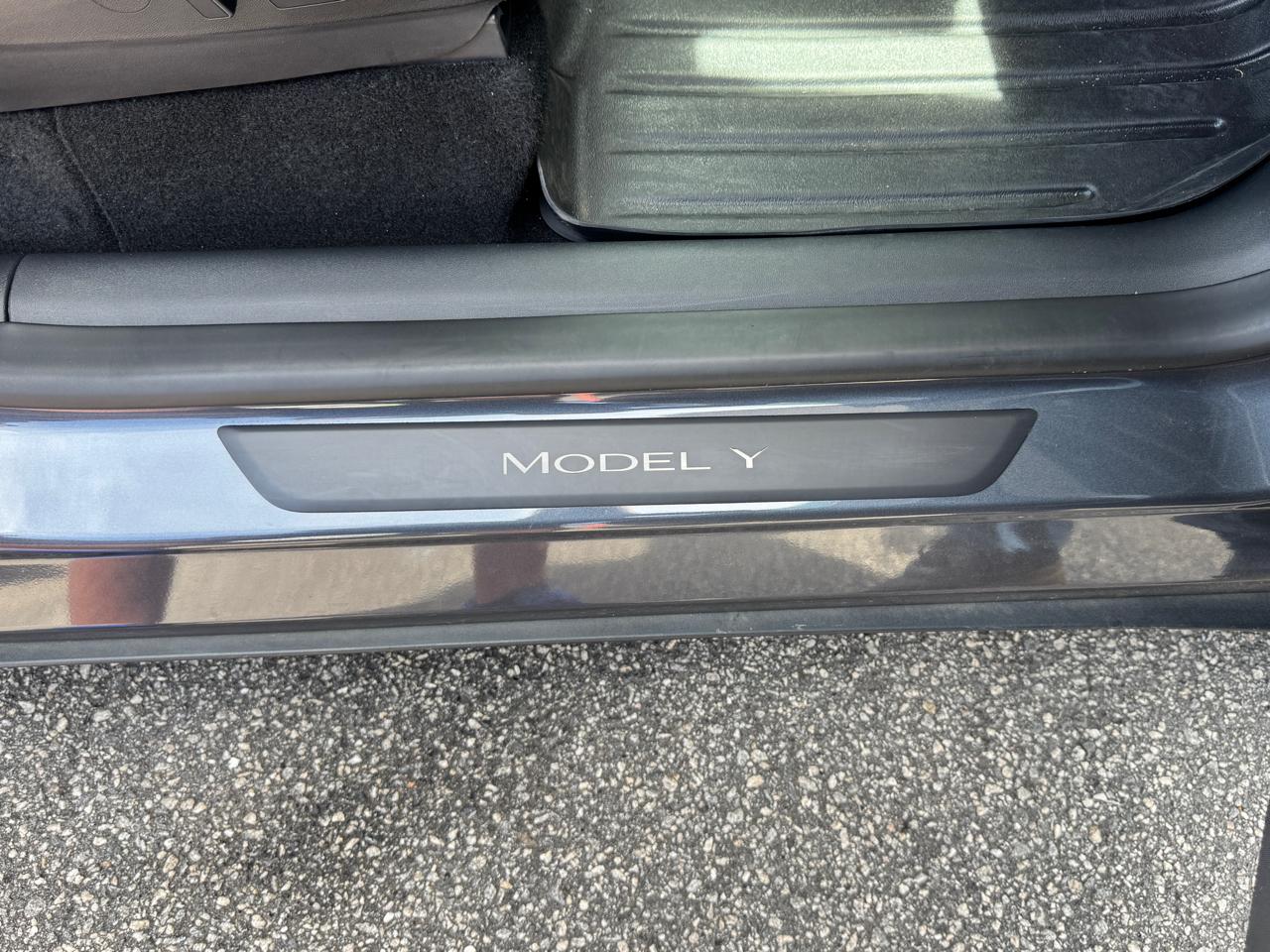 Tesla Model Y Performance 2023