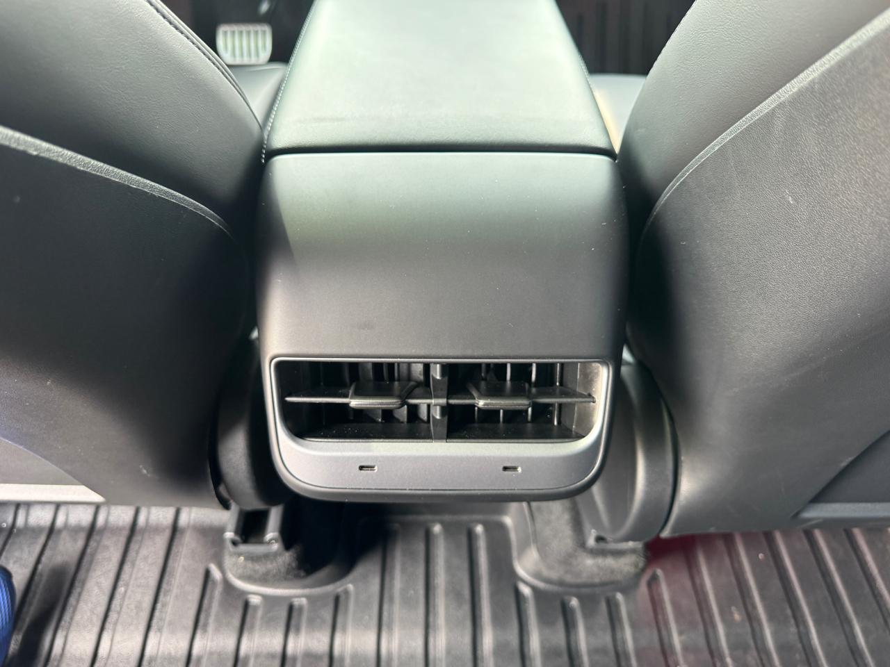 Tesla Model Y Performance 2023