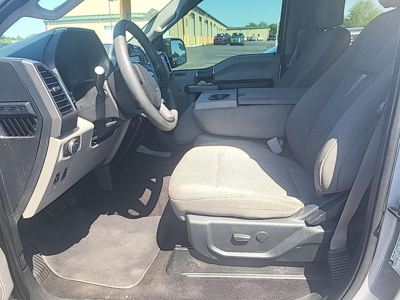 Ford F-150 XLT SuperCrew 4WD 2020