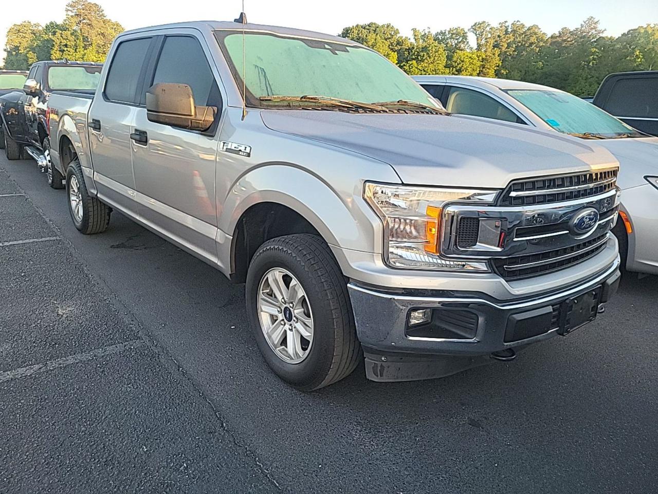 Ford F-150 XLT SuperCrew 4WD 2020