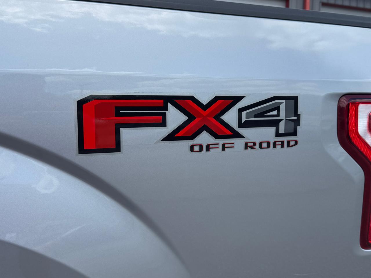 Ford F-150 XLT SuperCrew 4WD 2020