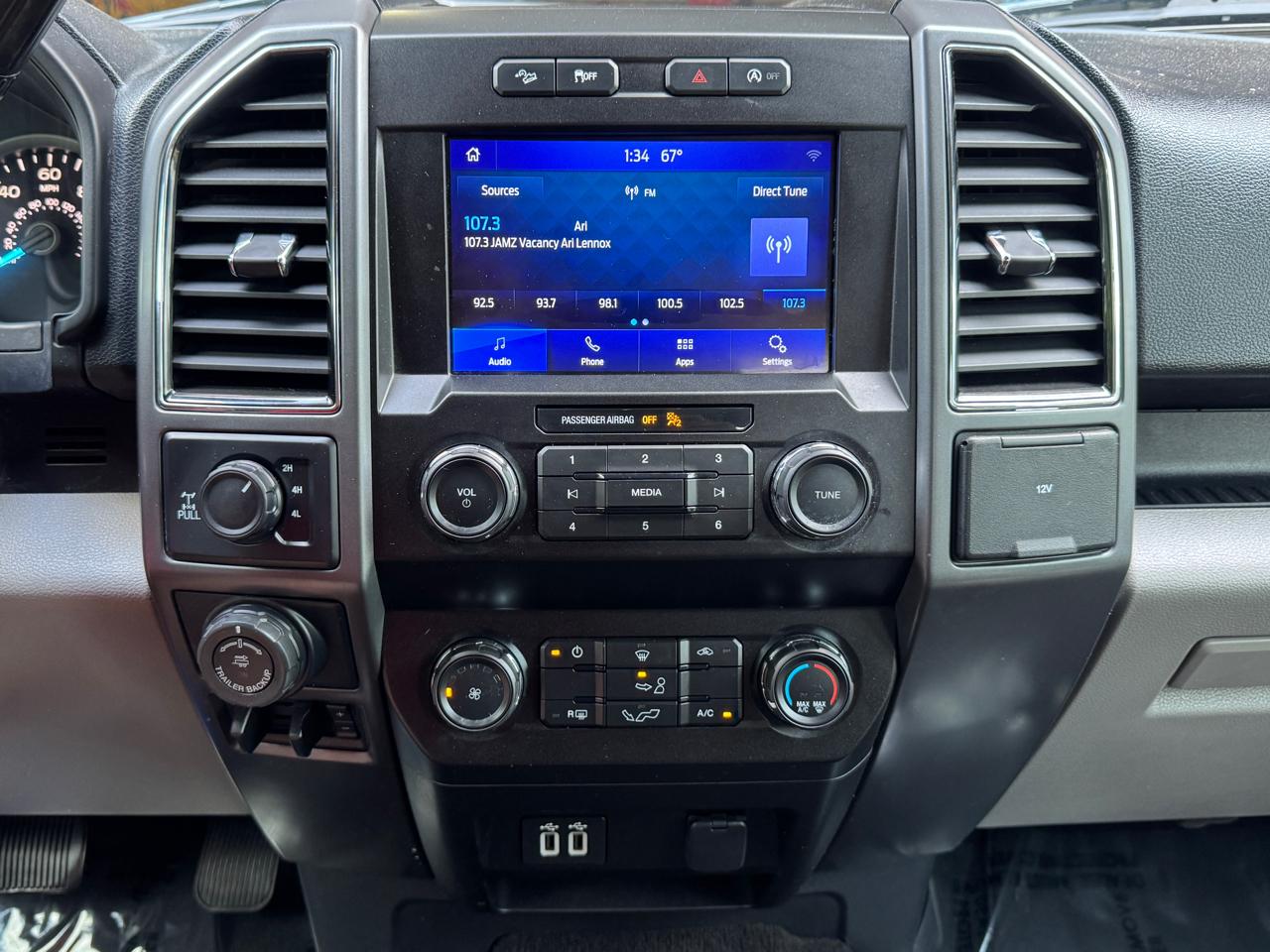 Ford F-150 XLT SuperCrew 4WD 2020