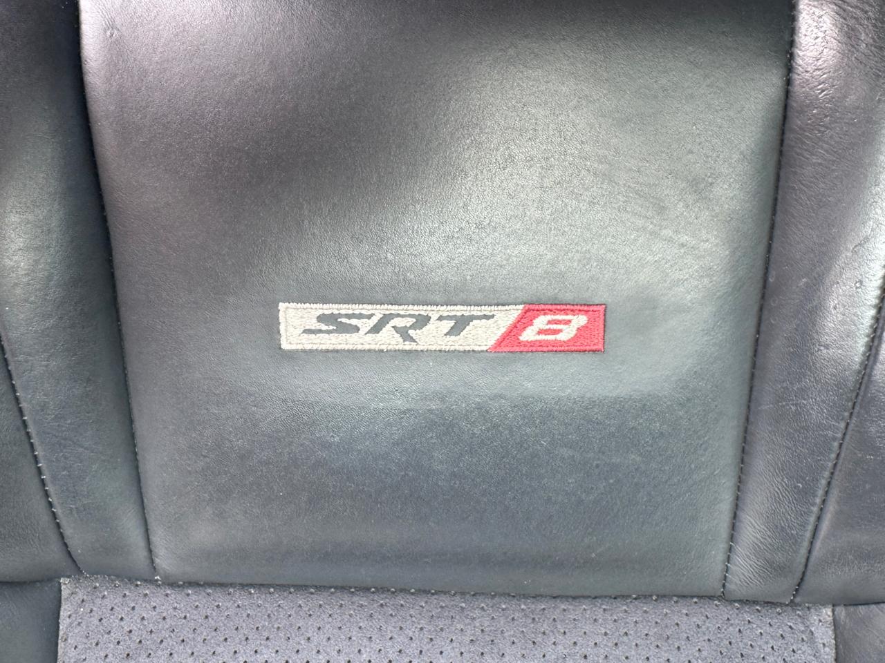 Chrysler 300 SRT8 2007