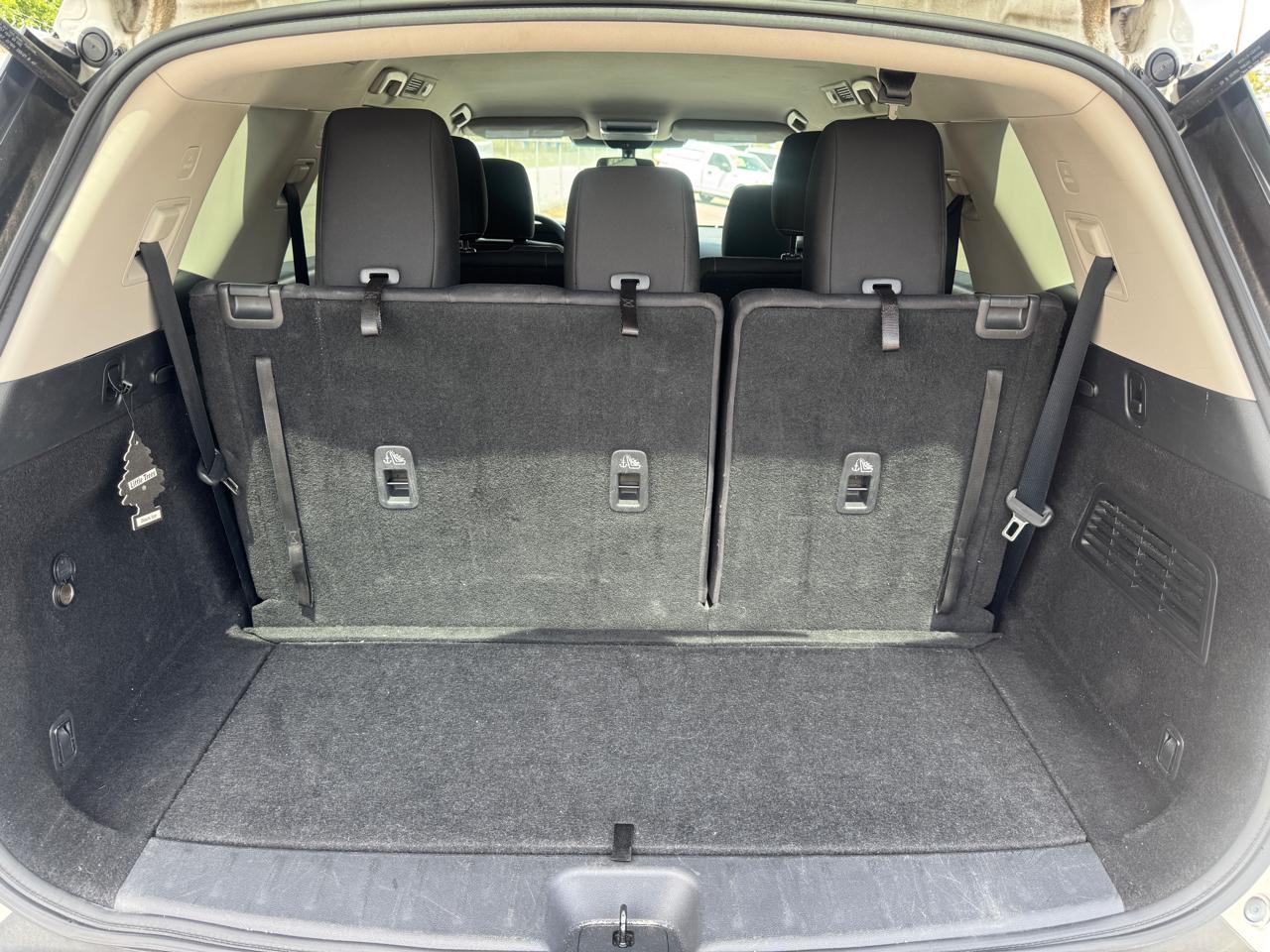 Nissan Pathfinder S 2022