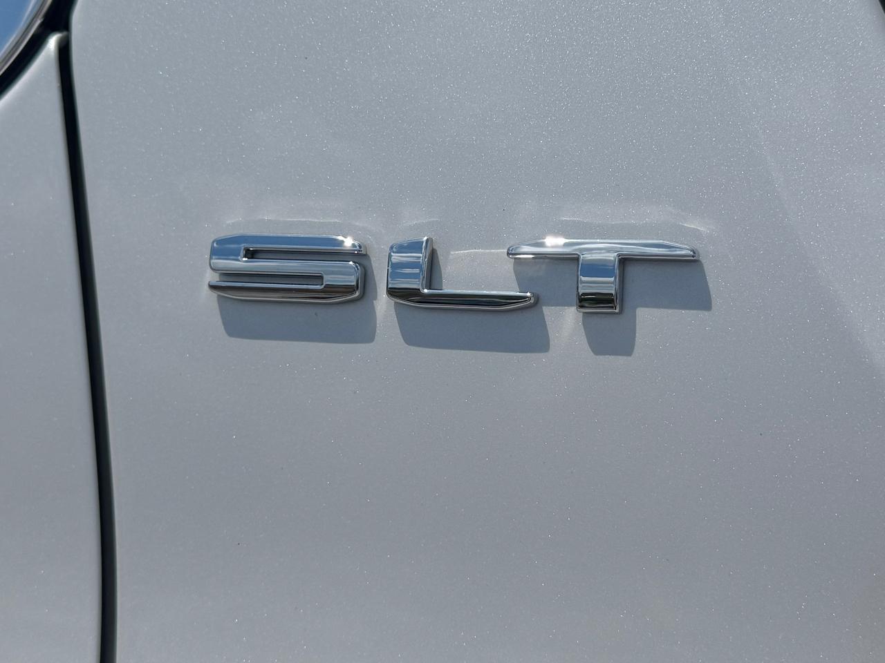 GMC Acadia SLT 2021