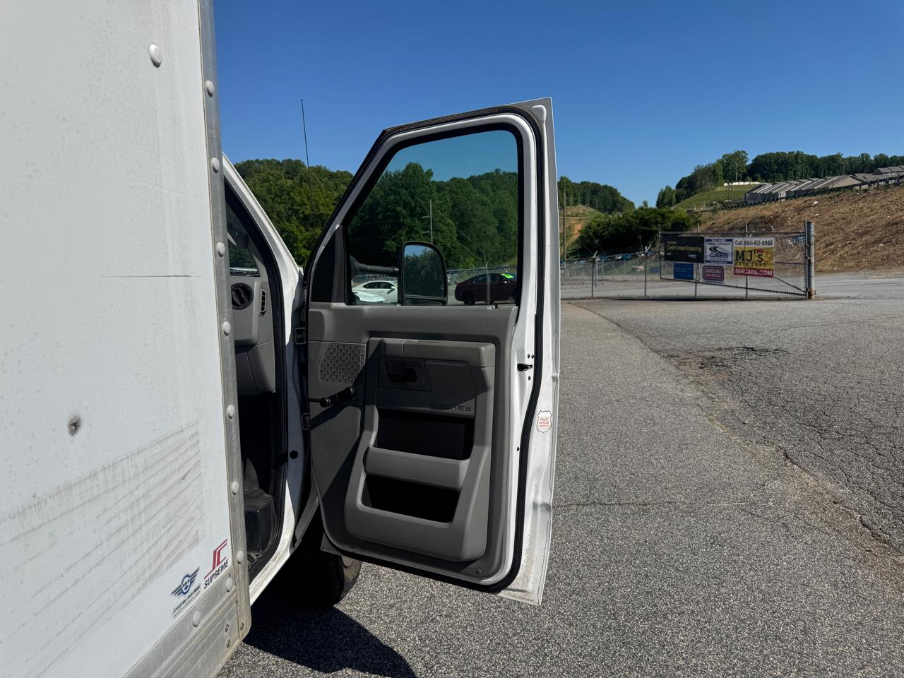 Ford E-Series Chassis  2014