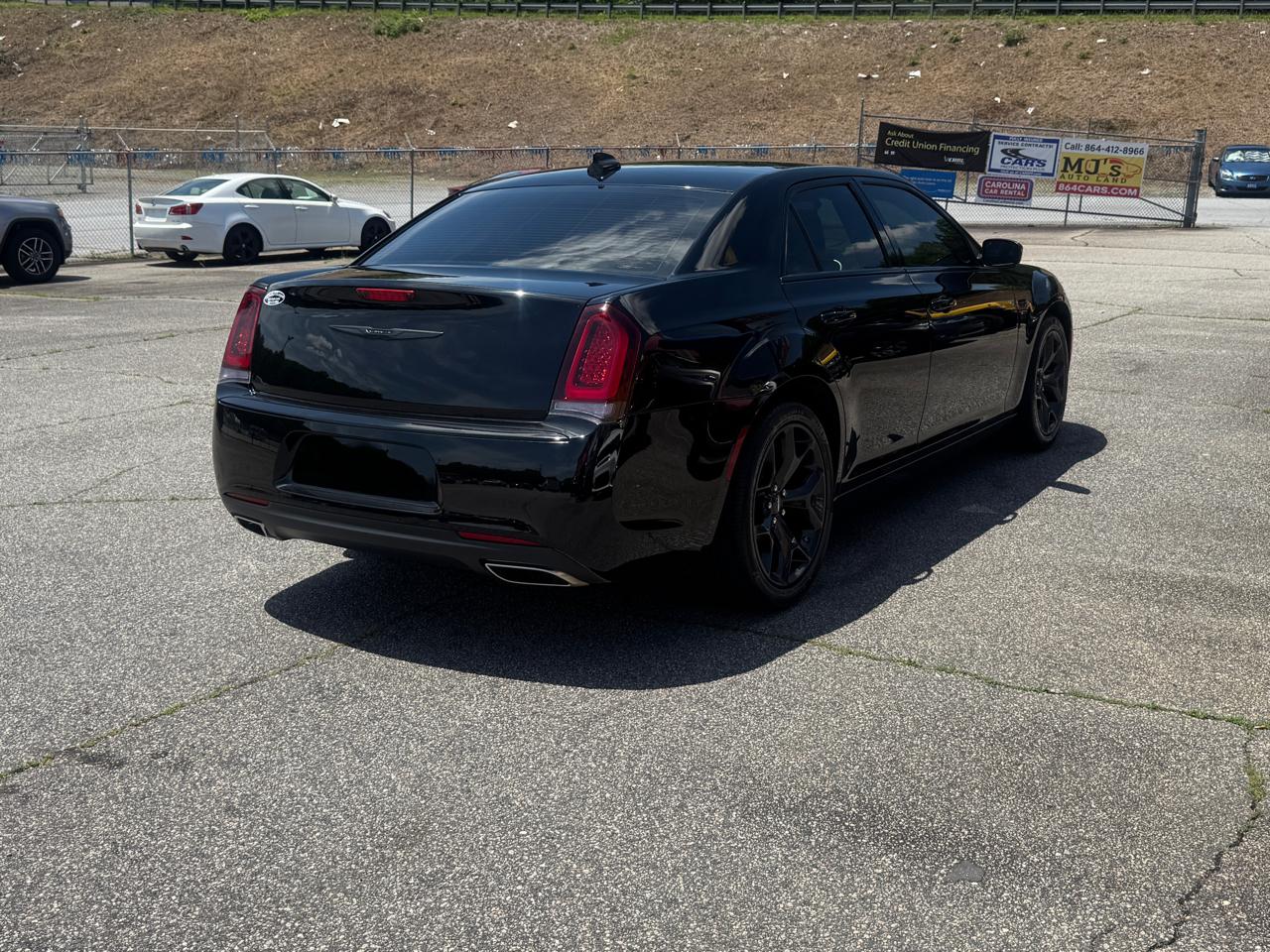 Chrysler 300 Touring 2022