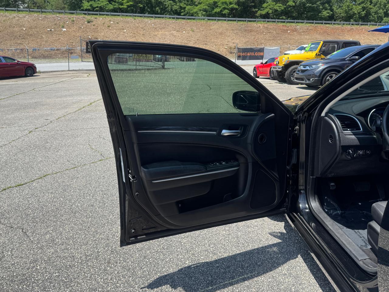 Chrysler 300 Touring 2022