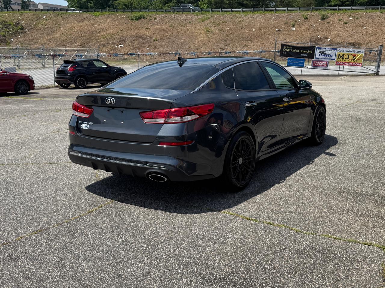 Kia Optima LX 2020