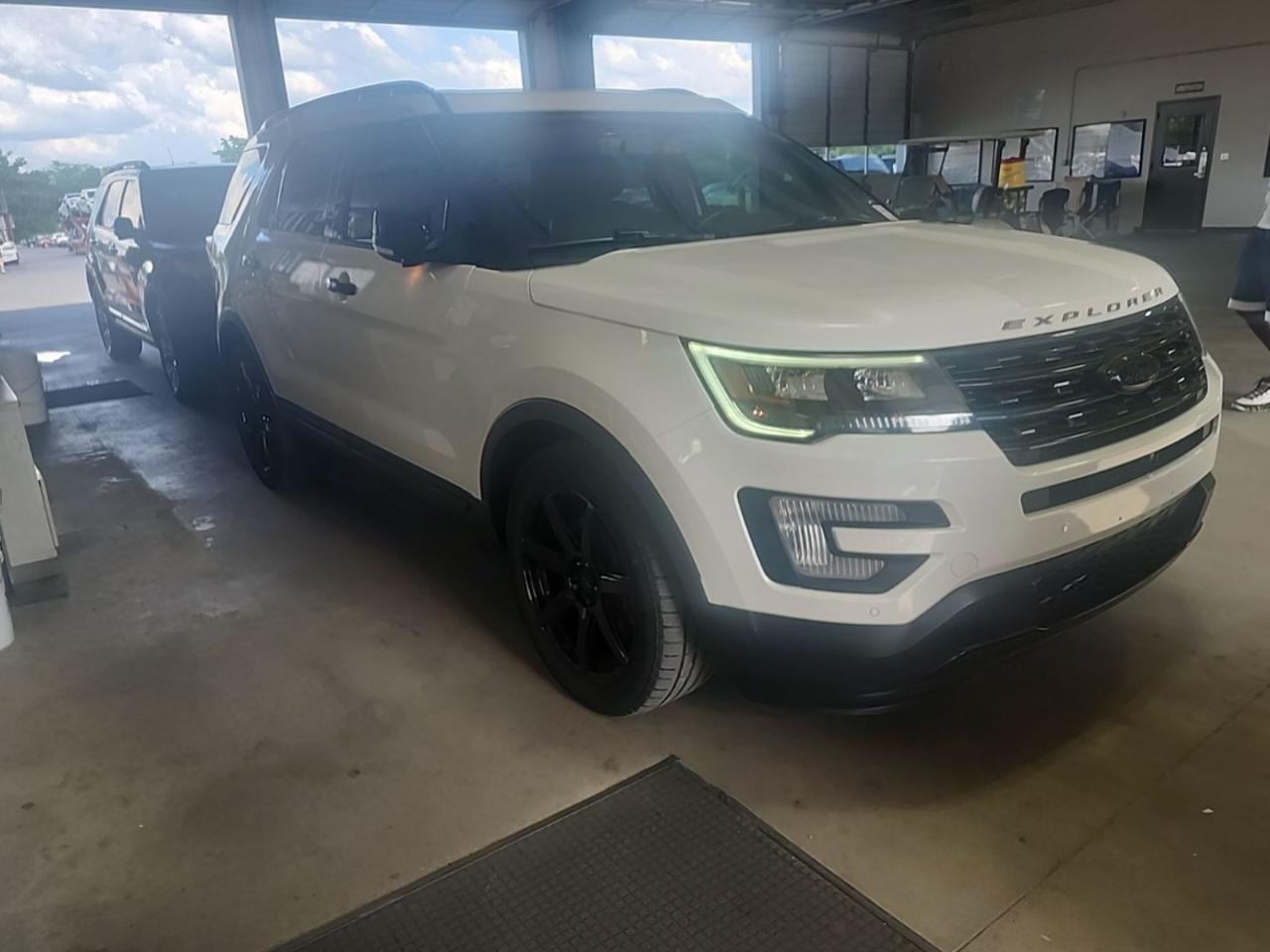 Ford Explorer Sport 4WD 2017