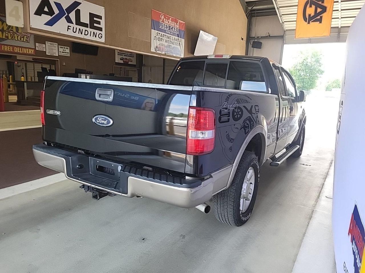 Ford F-150 Lariat SuperCab 4WD 2004