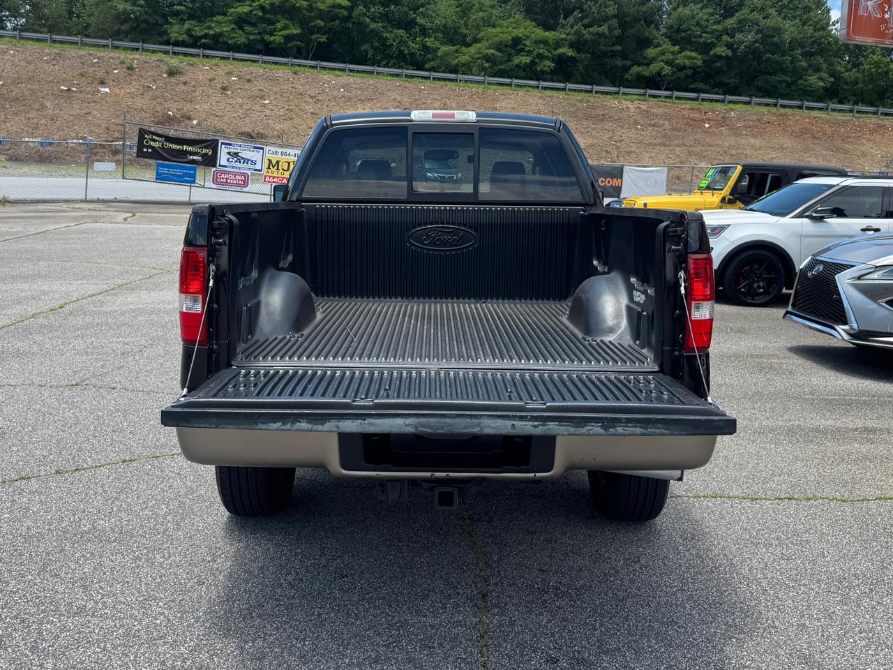Ford F-150 Lariat SuperCab 4WD 2004
