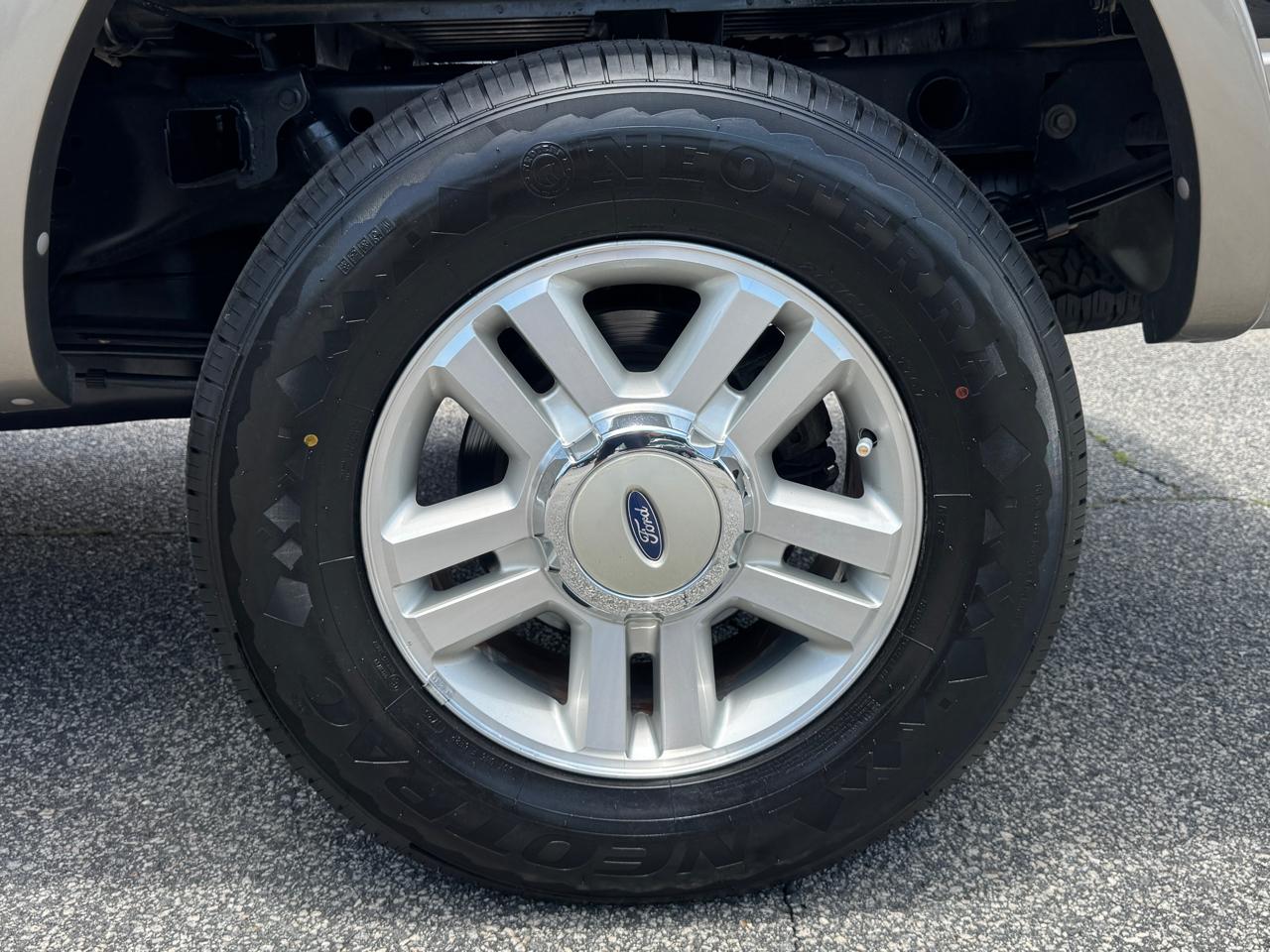 Ford F-150 Lariat SuperCab 4WD 2004